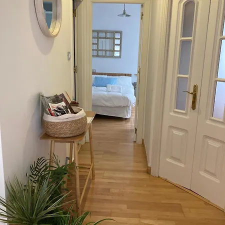 Enriqueta Apartment Granada